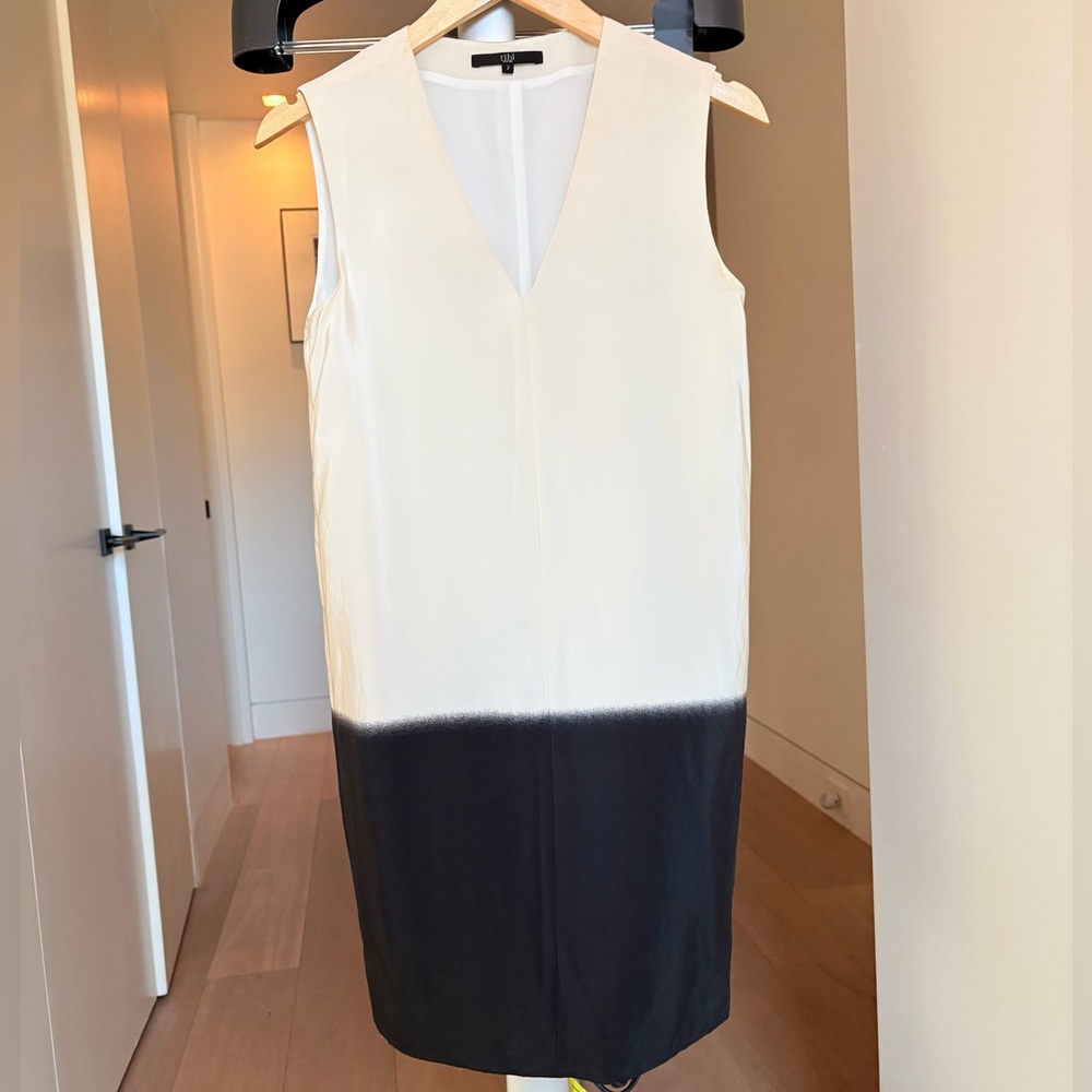 Tibi 100% Silk Colorblock Minimalist Shift Dress Size 2 | Black White V-Neck